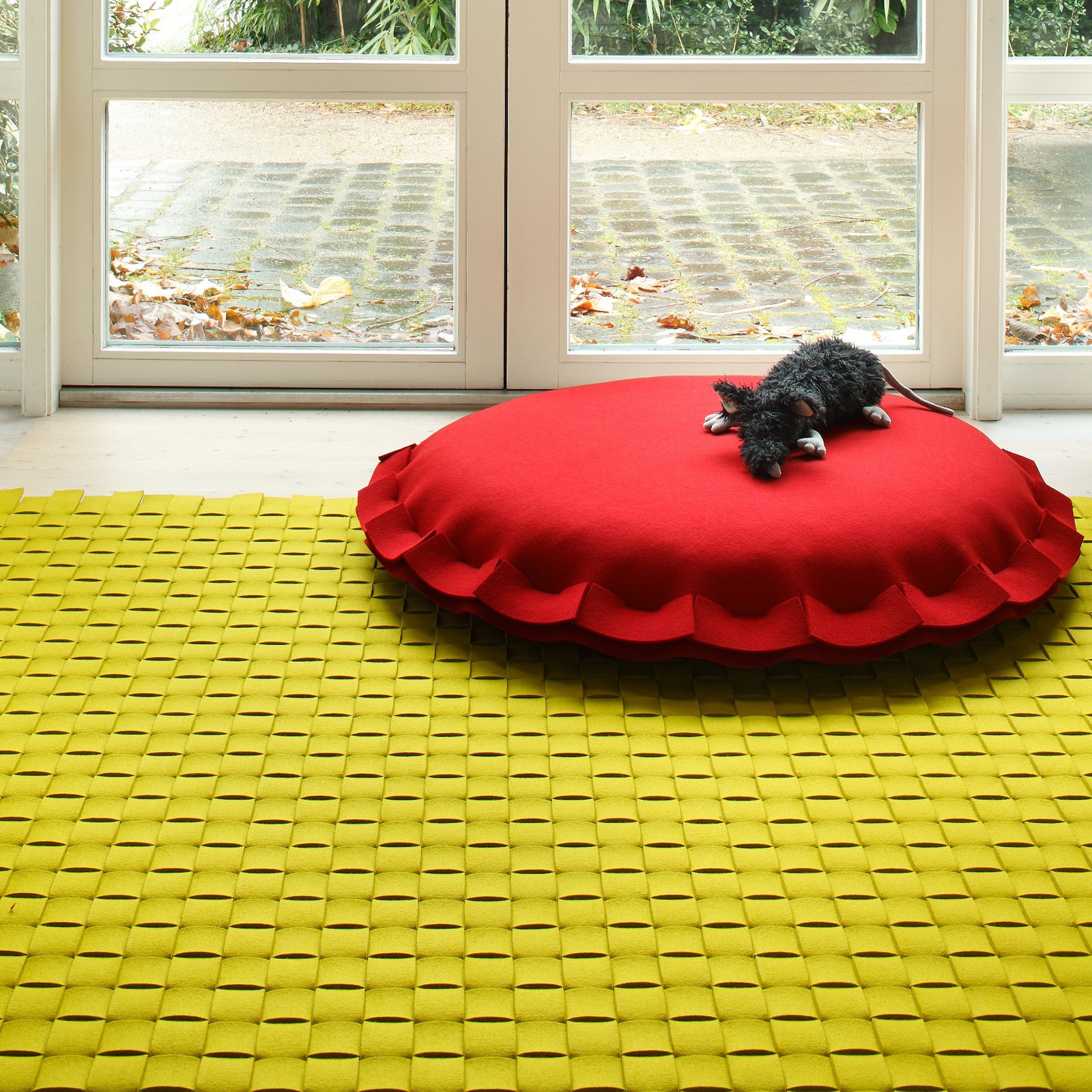 168337 30047 geflecht v teppich aus 10 cm streifen vie 1.jpg